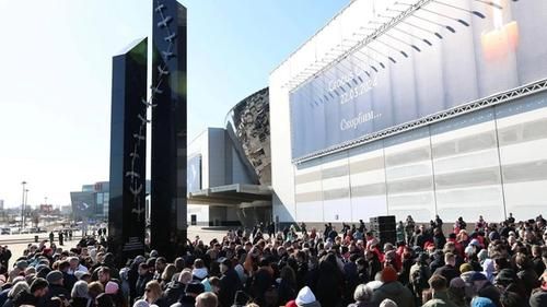 Мемориал в память о жертвах теракта. 22 марта 2025 г.